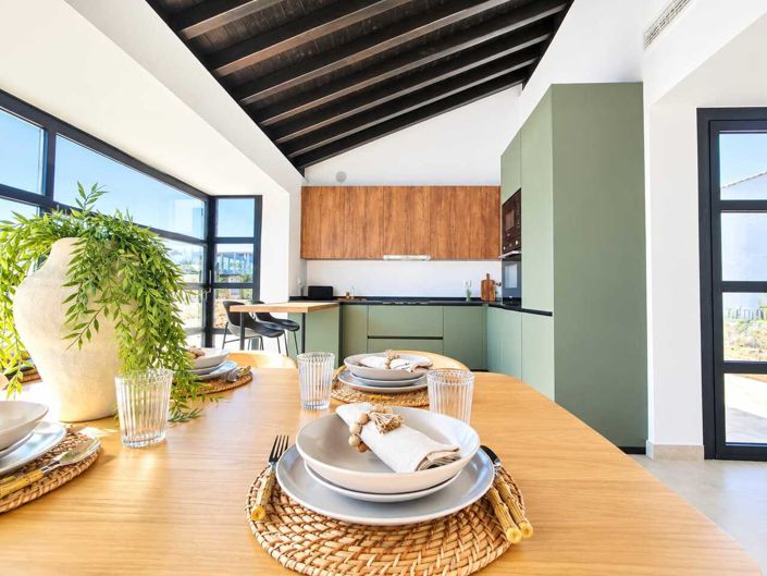Image No.3-4 Bed Villa for sale