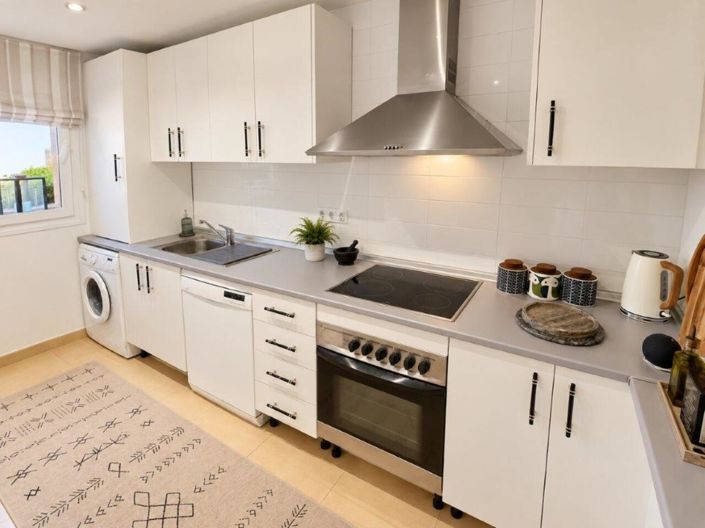 Image No.4-2 Bed Apartment for sale