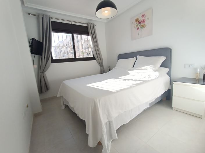 Image No.24-2 Bed Apartment for sale
