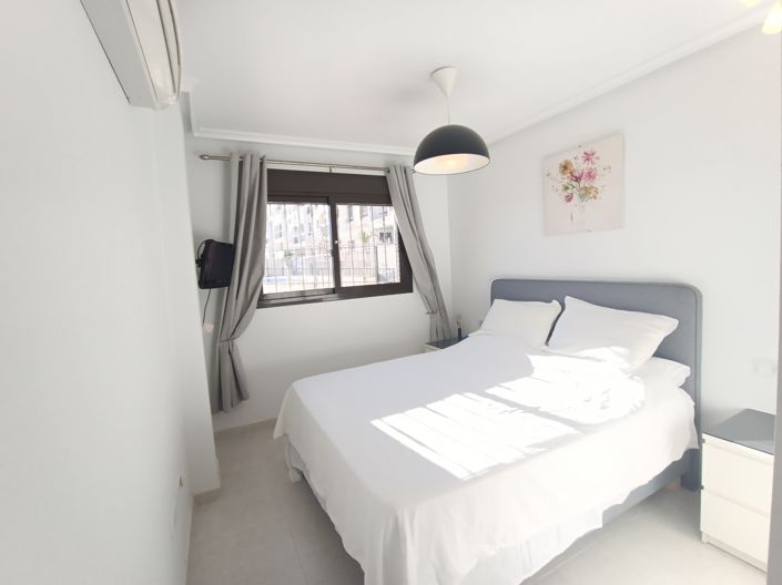 Image No.26-2 Bed Apartment for sale