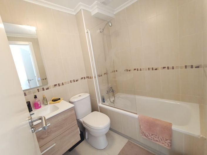Image No.31-2 Bed Apartment for sale