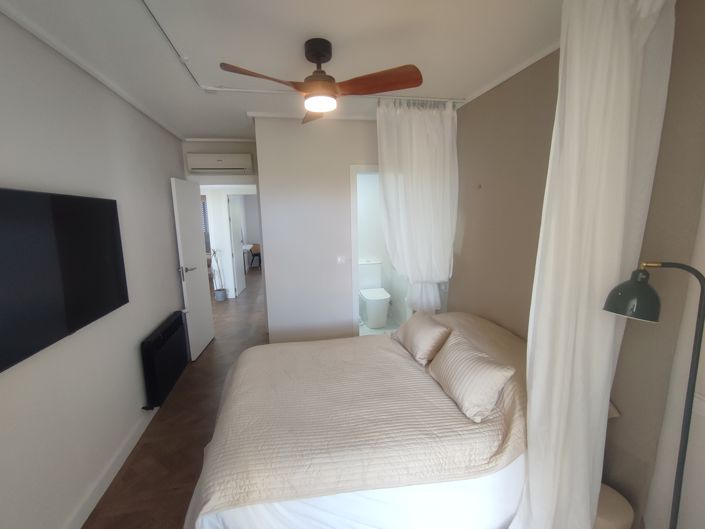 Image No.15-3 Bed Apartment for sale