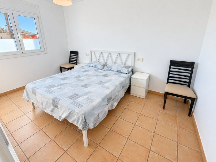 Image No.12-2 Bed Apartment for sale