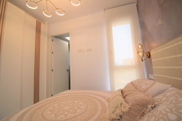 Image No.22-3 Bed Property for sale