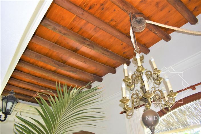 Image No.19-5 Bed Property for sale