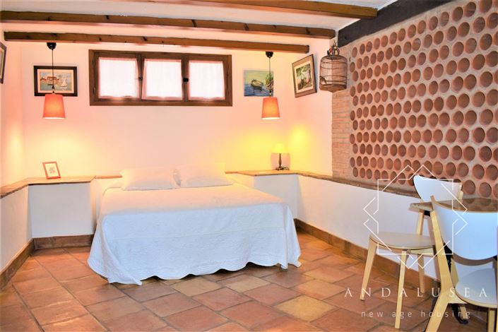 Image No.51-5 Bed Property for sale