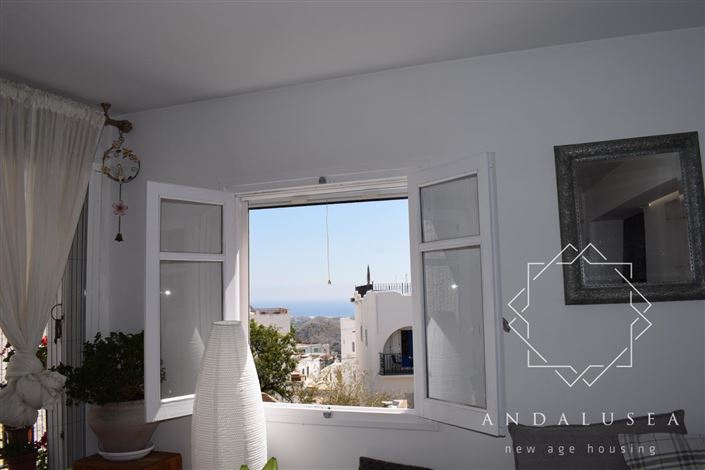 Image No.5-2 Bed Property for sale