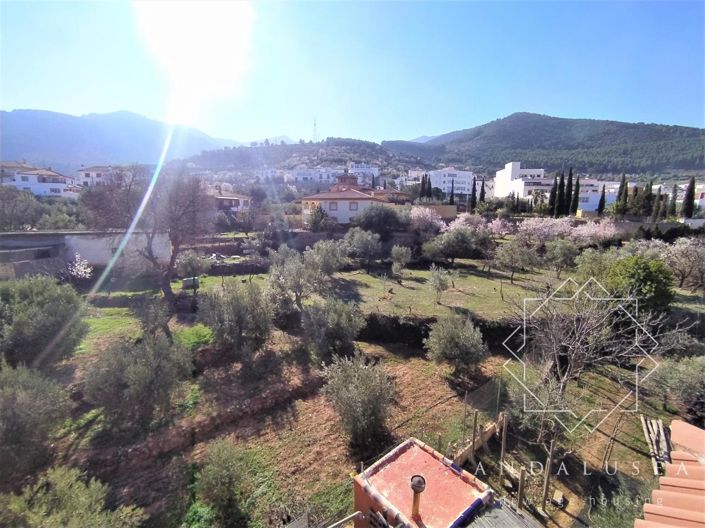 Image No.62-5 Bed Property for sale