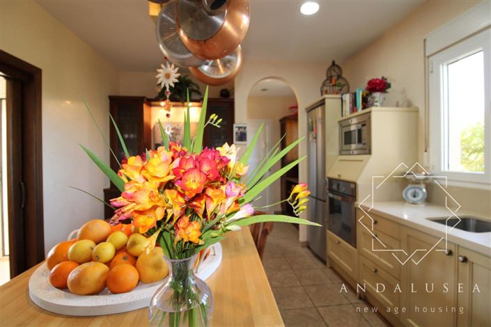 Image No.18-4 Bed Property for sale