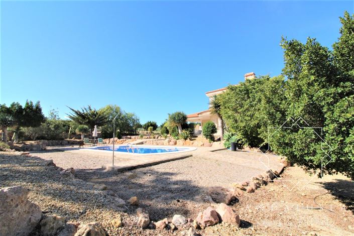 Image No.5-4 Bed Property for sale