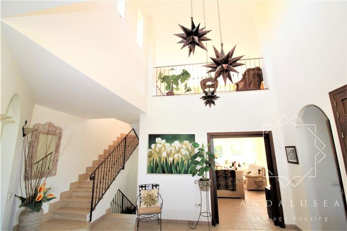 Image No.7-4 Bed Property for sale