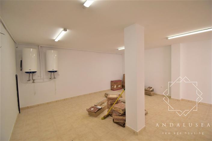 Image No.35-4 Bed Property for sale