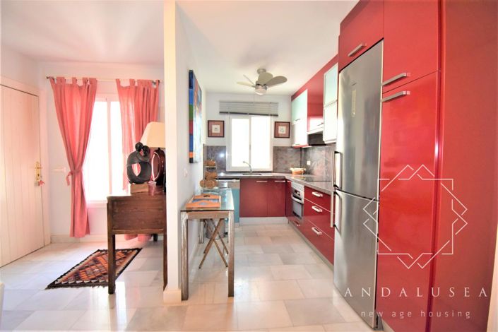 Image No.13-3 Bed Property for sale