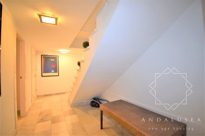 Image No.31-3 Bed Property for sale