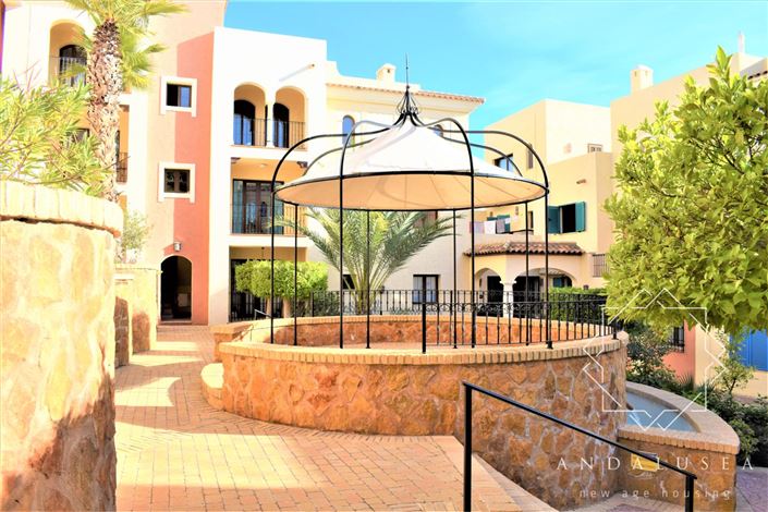 Image No.21-2 Bed Property for sale