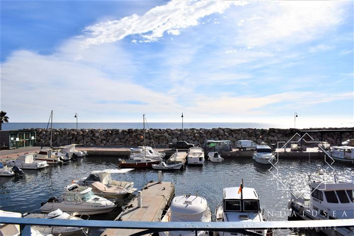 Image No.26-2 Bed Property for sale