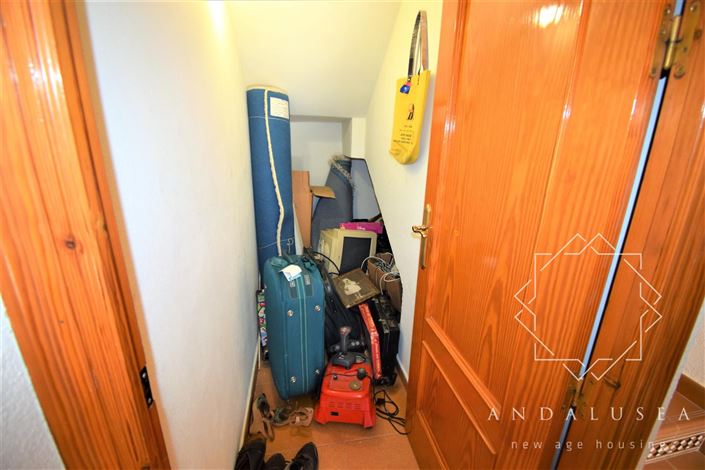 Image No.30-3 Bed Property for sale