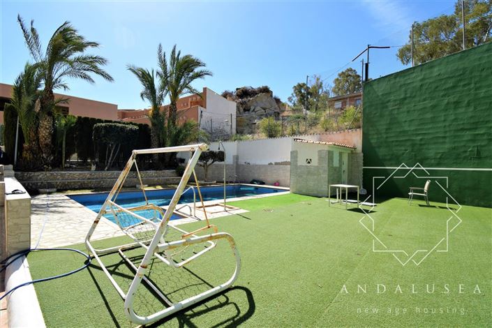 Image No.46-3 Bed Property for sale