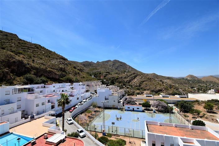 Image No.27-7 Bed Property for sale