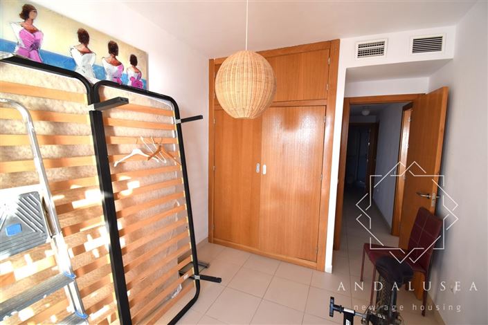 Image No.14-3 Bed Property for sale