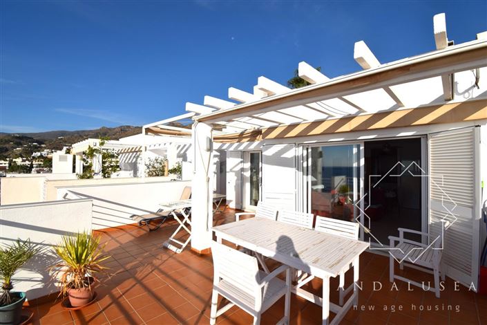 Image No.23-3 Bed Property for sale