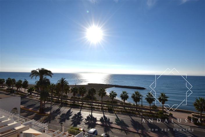 Image No.24-3 Bed Property for sale