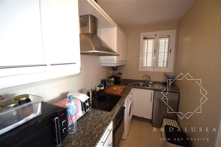 Image No.7-3 Bed Property for sale