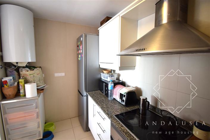 Image No.8-3 Bed Property for sale