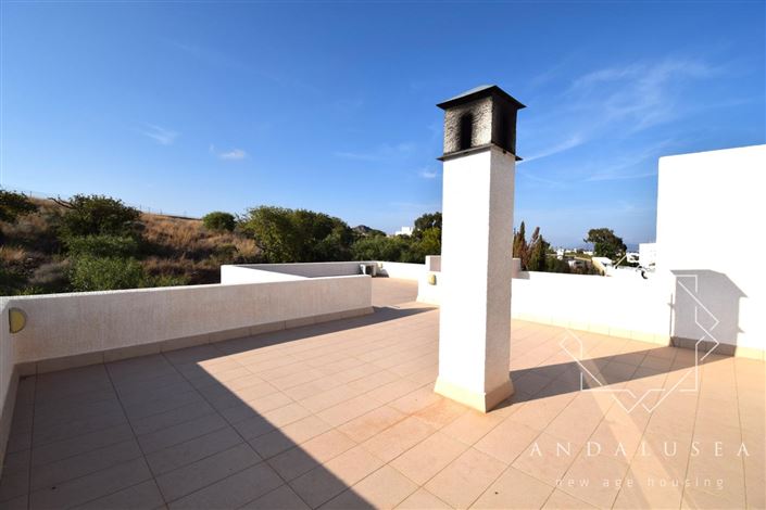 Image No.51-3 Bed Property for sale