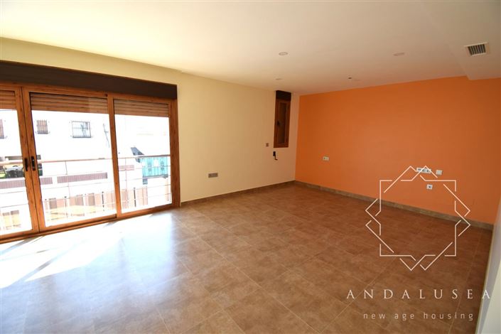 Image No.35-5 Bed Property for sale