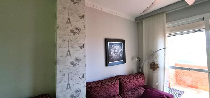 Image No.12-2 Bed Property for sale