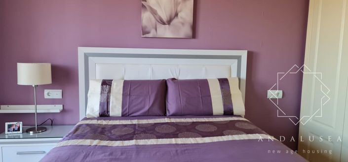 Image No.18-2 Bed Property for sale