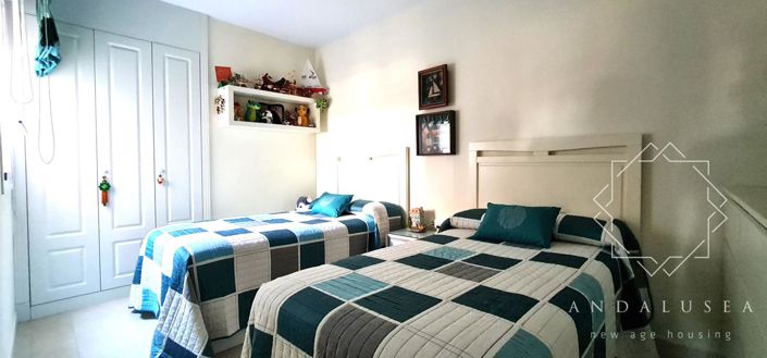 Image No.29-2 Bed Property for sale