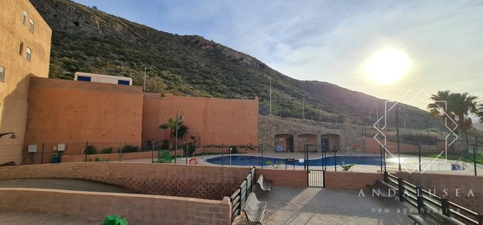 Image No.49-2 Bed Property for sale