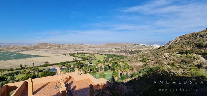 Image No.50-2 Bed Property for sale