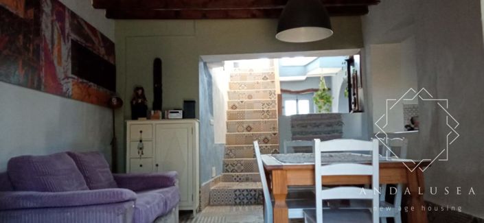 Image No.12-3 Bed Property for sale