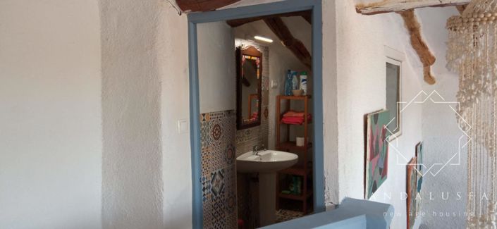 Image No.30-3 Bed Property for sale