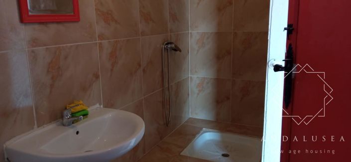 Image No.47-3 Bed Property for sale