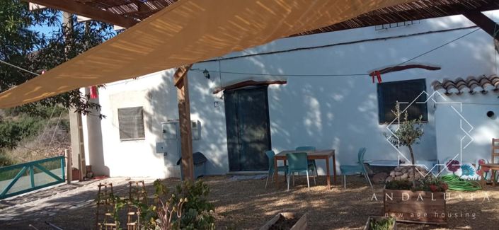 Image No.54-3 Bed Property for sale