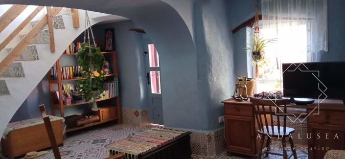 Image No.6-3 Bed Property for sale