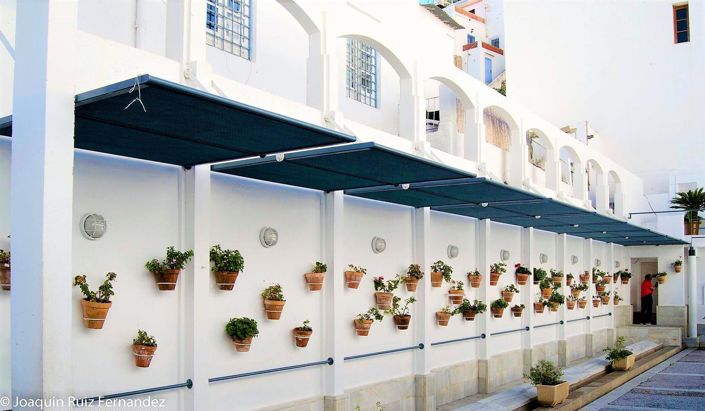 Image No.10-1 Bed Property for sale