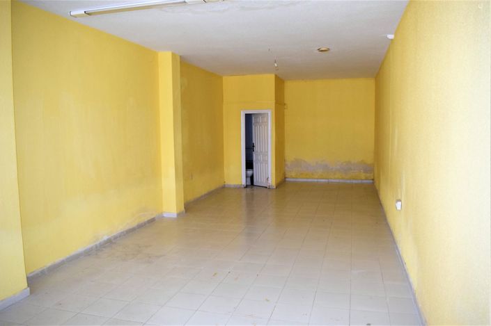 Image No.13-1 Bed Property for sale