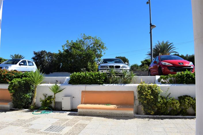 Image No.16-1 Bed Property for sale