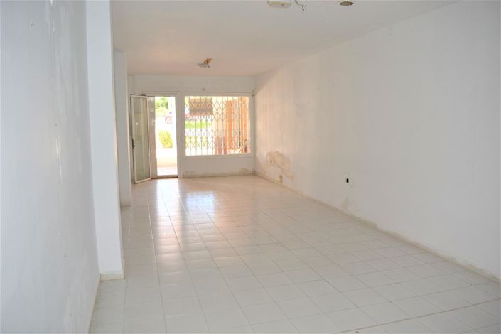 Image No.6-1 Bed Property for sale