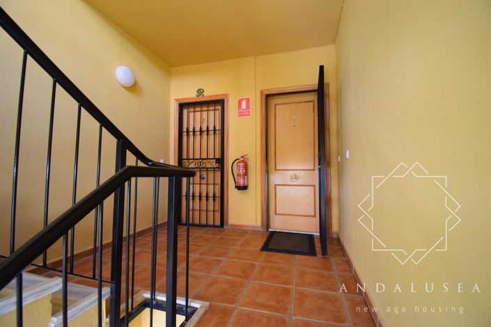 Image No.4-2 Bed Property for sale