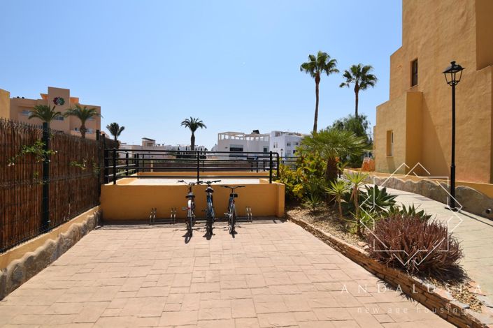 Image No.53-2 Bed Property for sale