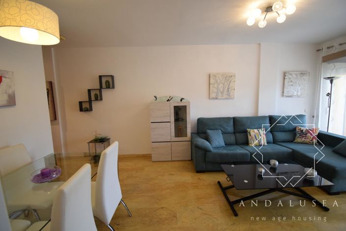 Image No.10-2 Bed Property for sale