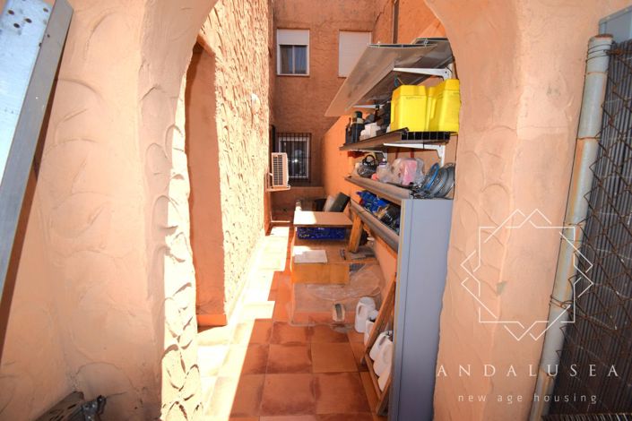 Image No.29-2 Bed Property for sale