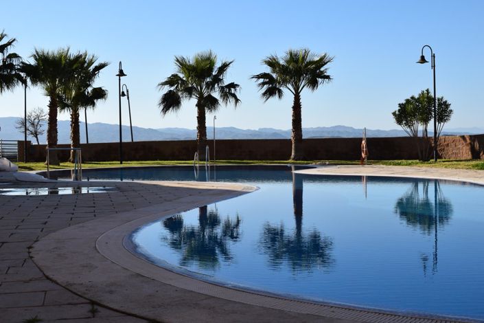 Image No.32-2 Bed Property for sale