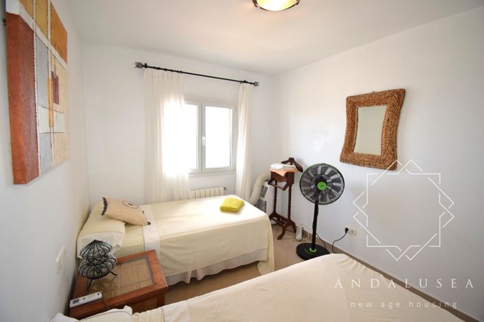 Image No.21-4 Bed Property for sale